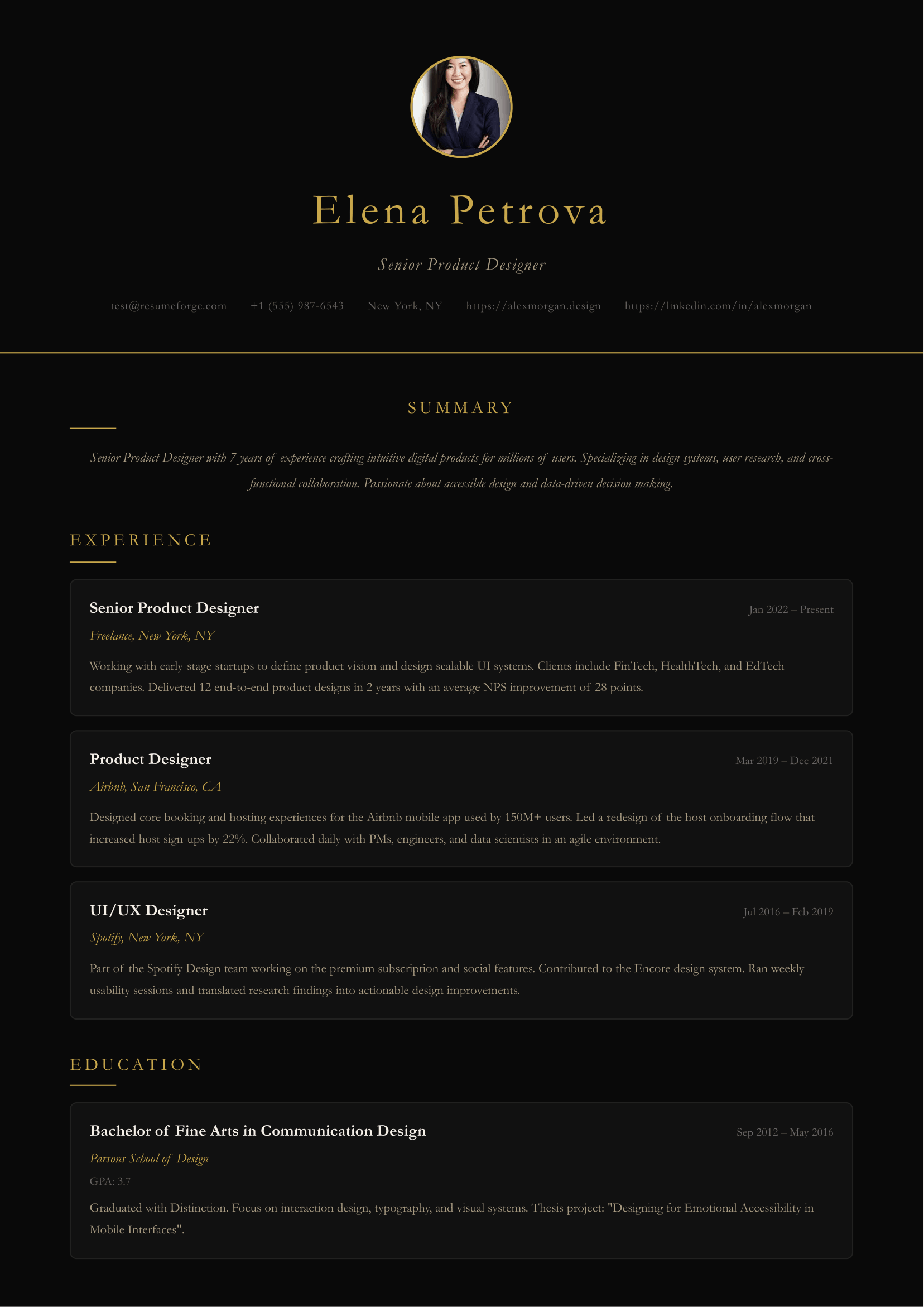 Luxe resume template preview